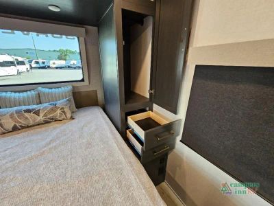 2027 Forest River RV Surveyor Legend — photo 43 view