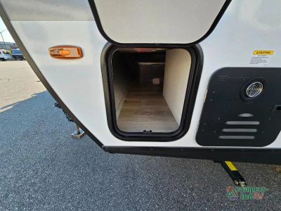 2027 Forest River RV Surveyor Legend — photo 7 view