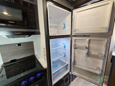 2027 Forest River RV Surveyor Legend — photo 19 view