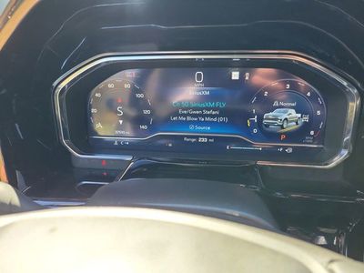 2024 Chevrolet Silverado 1500 — photo 17 view