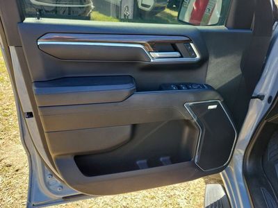 2024 Chevrolet Silverado 1500 — photo 7 view