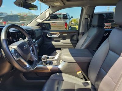 2024 Chevrolet Silverado 1500 — photo 11 view