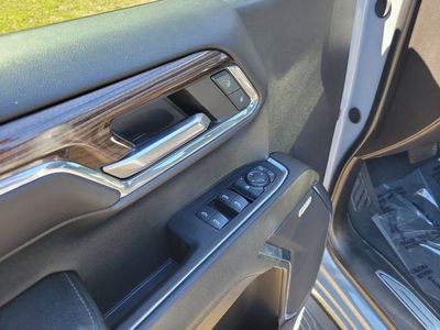 2024 Chevrolet Silverado 1500 — photo 10 view