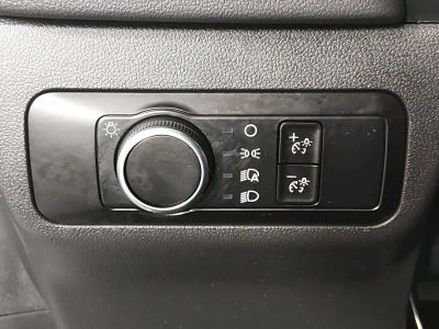 2025 Ford Escape — photo 13 view