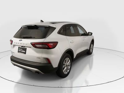 2025 Ford Escape — photo 7 view