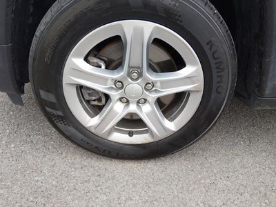 2024 Jeep Compass — photo 10 view