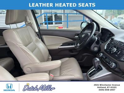 2012 Honda CR-V — interior view
