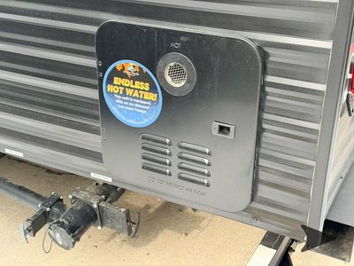 2025 Keystone RV Springdale Classic Mini — photo 9 view