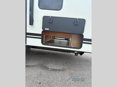 2021 Winnebago Industries Towables Micro Minnie — detail view