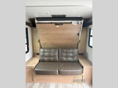 2021 Winnebago Industries Towables Micro Minnie — photo 9 view
