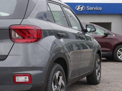 2026 Hyundai Venue — photo 19 view