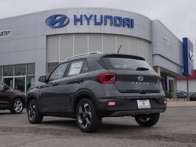 2026 Hyundai Venue — photo 14 view