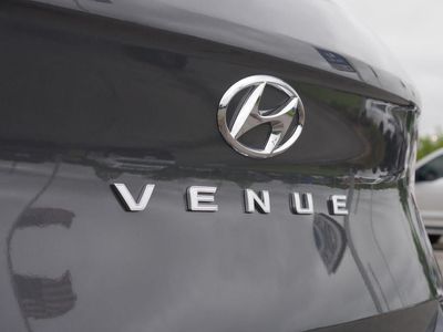 2026 Hyundai Venue — photo 15 view