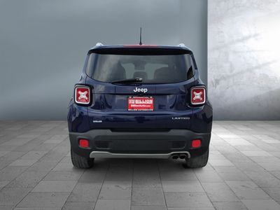 2017 Jeep Renegade — detail view