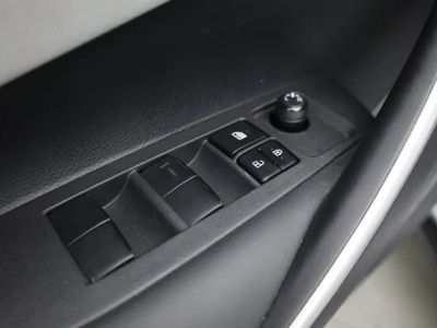 2024 Toyota Corolla — photo 11 view