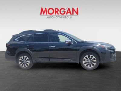 2025 Subaru Outback - Photo 3