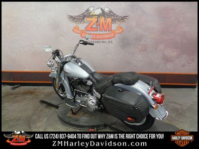 2023 Harley-Davidson Heritage Classic 114 — rear three-quarter view
