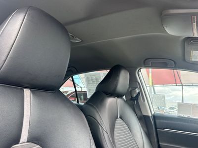 2019 Toyota Camry - Photo 16