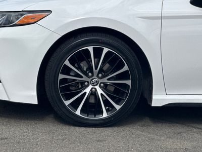 2019 Toyota Camry - Photo 28