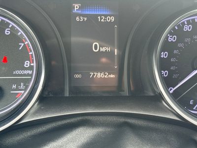 2019 Toyota Camry - Photo 26