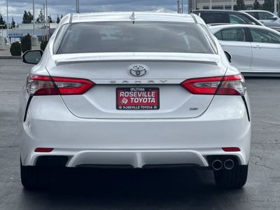 2019 Toyota Camry - Photo 8