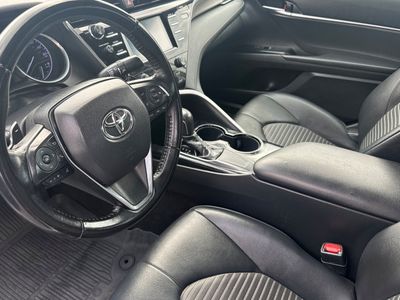 2019 Toyota Camry - Photo 11
