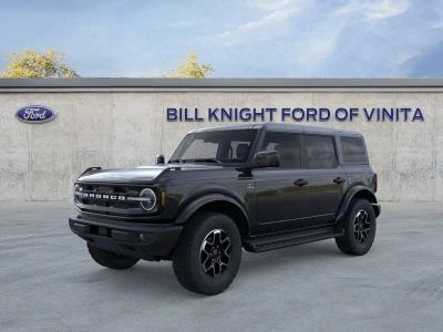 2026 Ford Bronco Outer Banks in Shadow Black — front three-quarter view