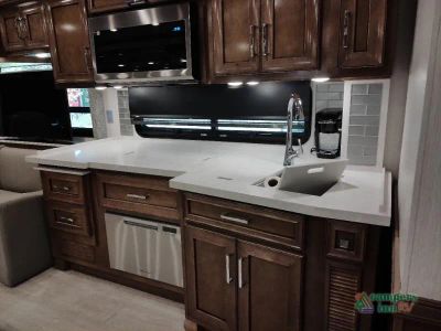2024 Newmar Ventana — photo 48 view