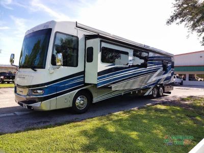 2024 Newmar Ventana — side profile view