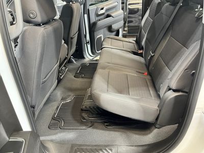 2023 Chevrolet Silverado 1500 — photo 18 view