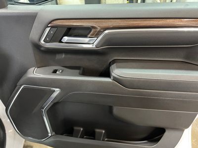 2023 Chevrolet Silverado 1500 — photo 21 view