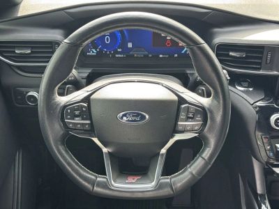 2022 Ford Explorer — photo 23 view