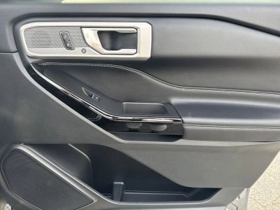 2022 Ford Explorer — photo 13 view