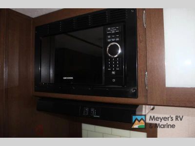2019 Prime Time RV Avenger - Photo 26