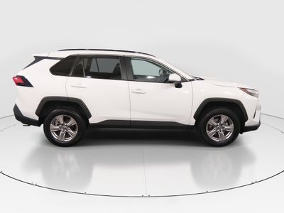 2023 Toyota RAV4 - Photo 8