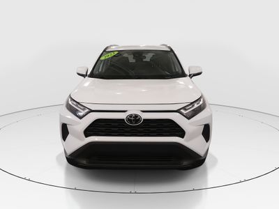 2023 Toyota RAV4 - Photo 2