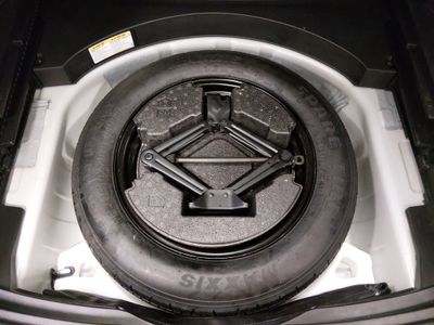 2023 Toyota RAV4 - Photo 18