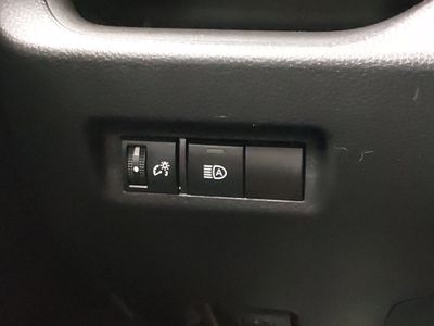 2023 Toyota RAV4 - Photo 13