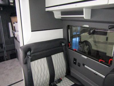 2026 Grand Design LINEAGE SERIES VT - Photo 7