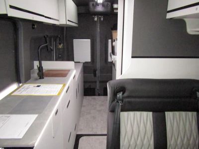 2026 Grand Design LINEAGE SERIES VT - Photo 6