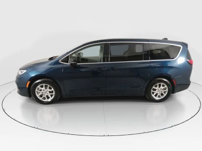 2024 Chrysler Pacifica — interior view