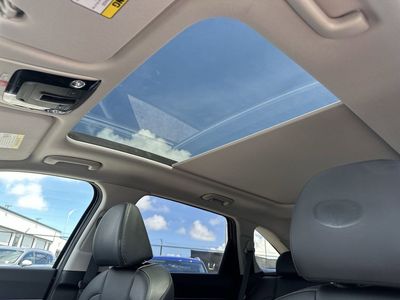 2025 Kia Sorento — photo 16 view