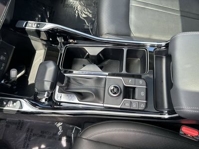 2025 Kia Sorento — photo 22 view