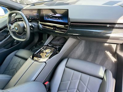 2026 BMW 5 Series — photo 26 view