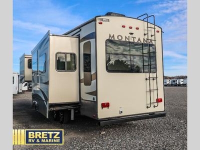 2017 Keystone RV Montana — interior view