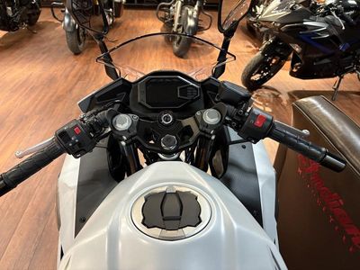 2025 Kawasaki Ninja 500 — photo 14 view