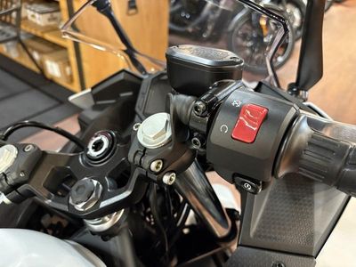 2025 Kawasaki Ninja 500 — photo 12 view