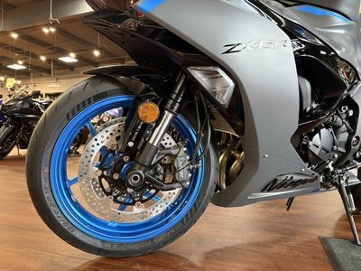 2026 Kawasaki Ninja ZX-6R ABS - Photo 10