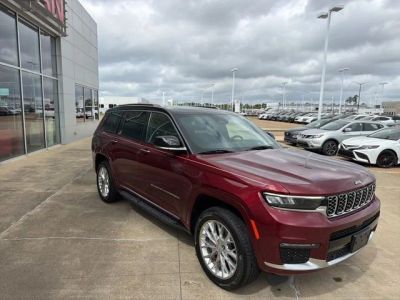 2021 Jeep Grand Cherokee L — engine compartment view