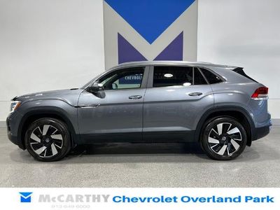 2024 Volkswagen Atlas Cross Sport — photo 8 view